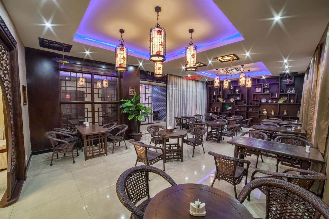 Hotel Shanghai City Osh Exterior foto